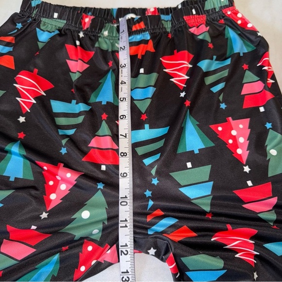 DTPW Christmas Leggings Black Red Blue Green White X-Mas Tree Design Soft Cozy - Picture 6 of 8